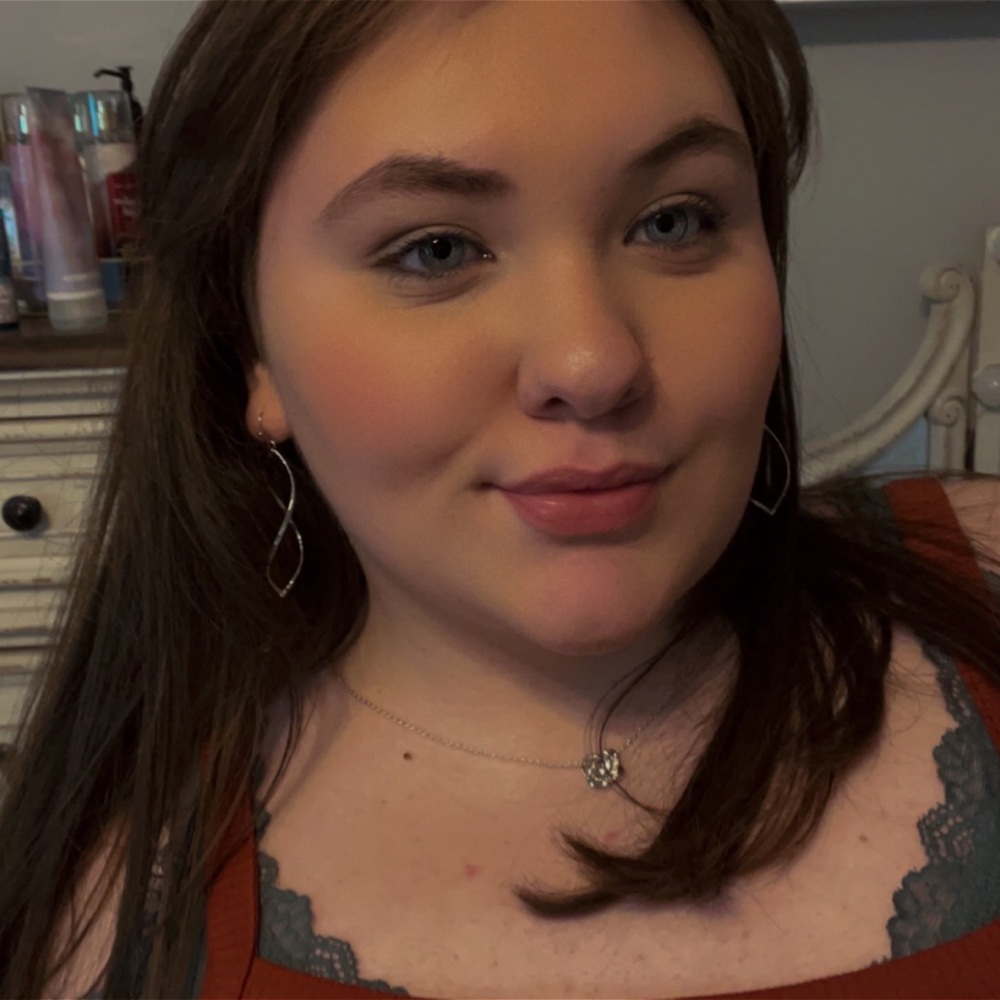 Meet your Posher, Airianna